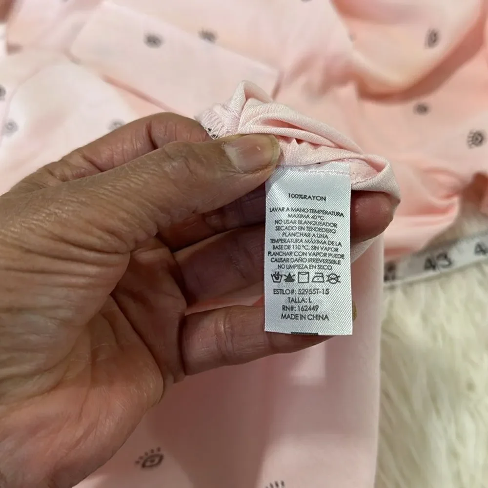 MILK & HONEY BLOUSE SIZE L - Picture 11 of 11